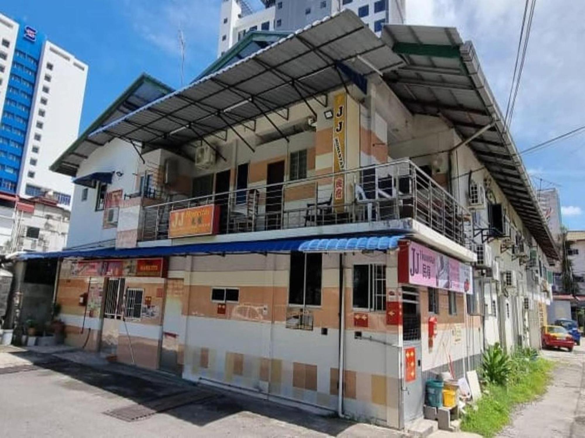 Oyo 90972 Jj Homestay Miri Dış mekan fotoğraf