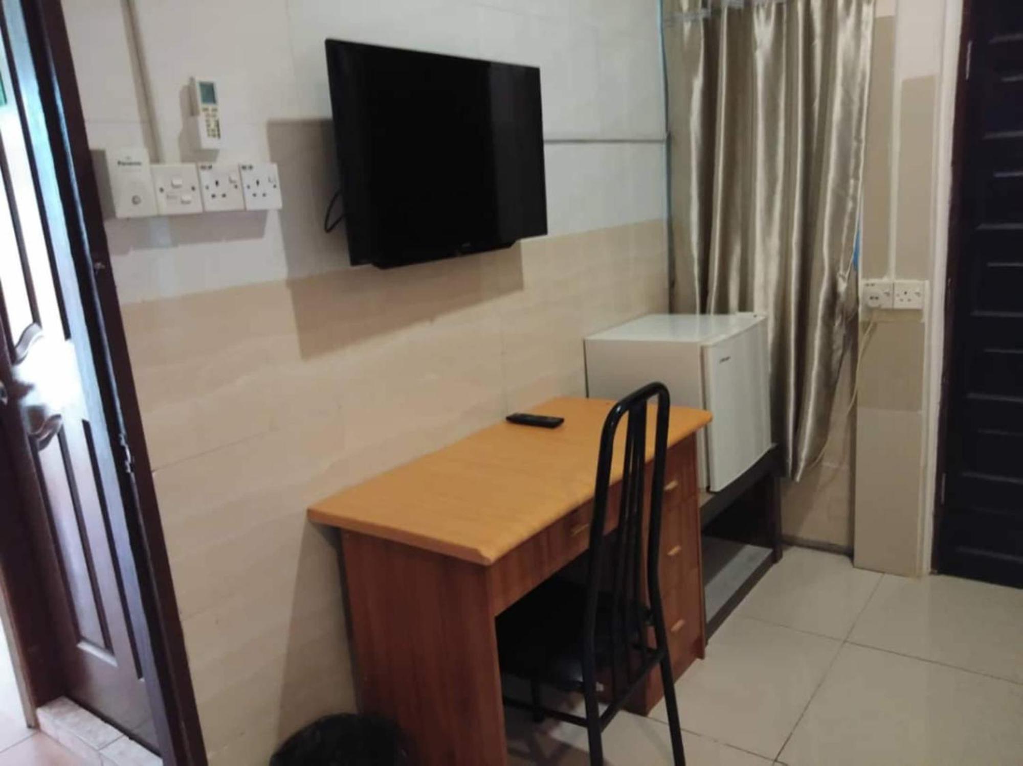 Oyo 90972 Jj Homestay Miri Dış mekan fotoğraf