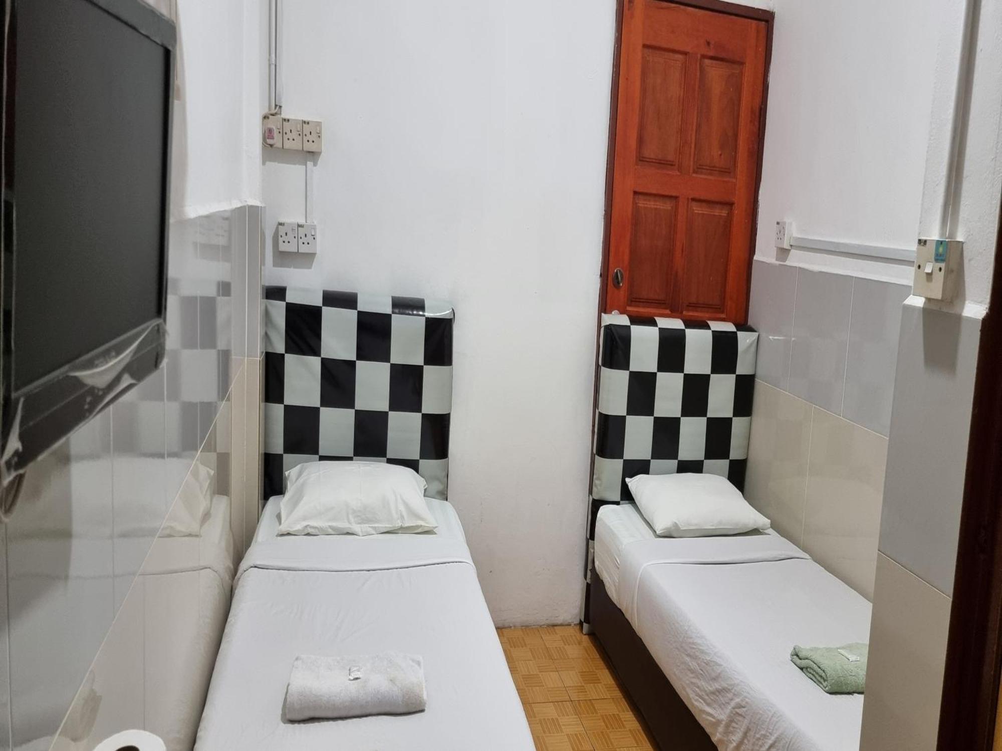 Oyo 90972 Jj Homestay Miri Dış mekan fotoğraf